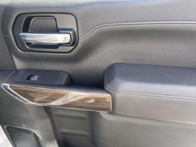 2020 Chevrolet Silverado 1500 4WD Crew Cab Short Bed RST