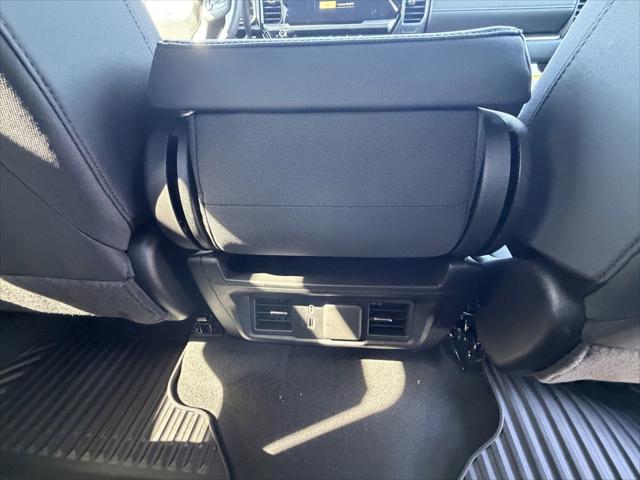 2026 GMC Sierra 1500 Double Cab, Standard Bed, SLE, 4WD