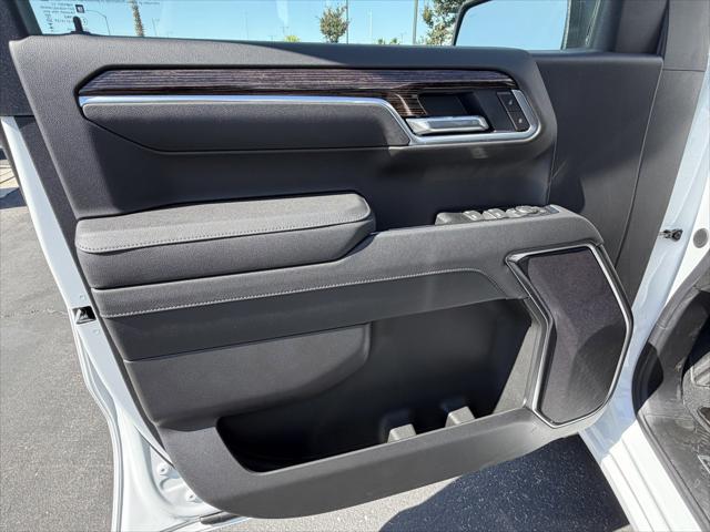 2026 GMC Sierra 1500 Double Cab, Standard Bed, SLE, 4WD