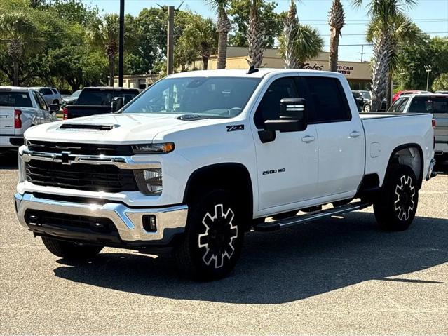 2026 Chevrolet Silverado 2500HD Crew Cab, Standard Bed, LT, 4WD