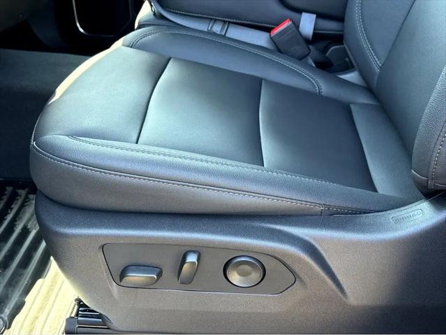 2026 Chevrolet Silverado 2500HD Crew Cab, Standard Bed, LT, 4WD