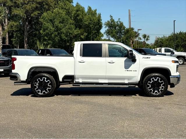 2026 Chevrolet Silverado 2500HD Crew Cab, Standard Bed, LT, 4WD