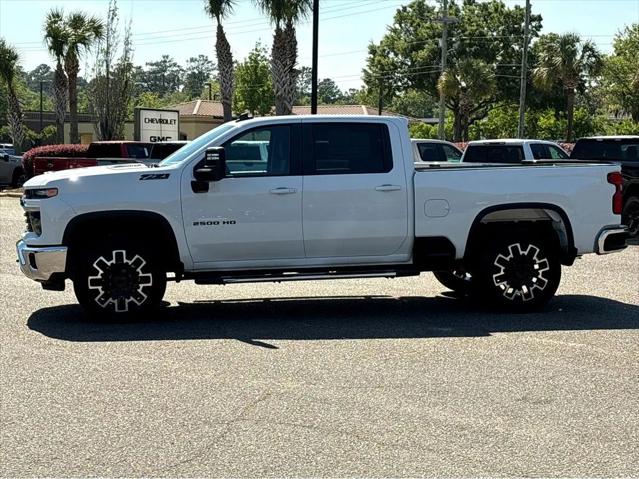 2026 Chevrolet Silverado 2500HD Crew Cab, Standard Bed, LT, 4WD