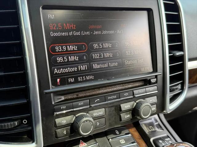 2012 Porsche Cayenne Cayenne