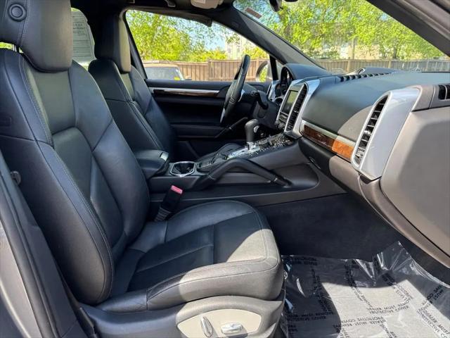 2012 Porsche Cayenne Cayenne