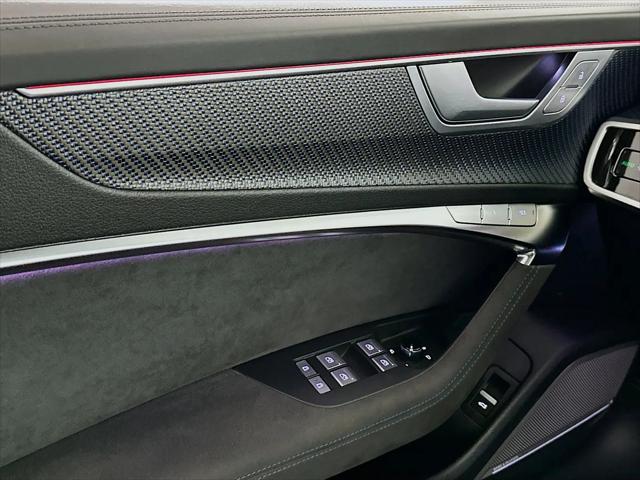 2025 Audi RS 6 Avant Performance quattro tiptronic