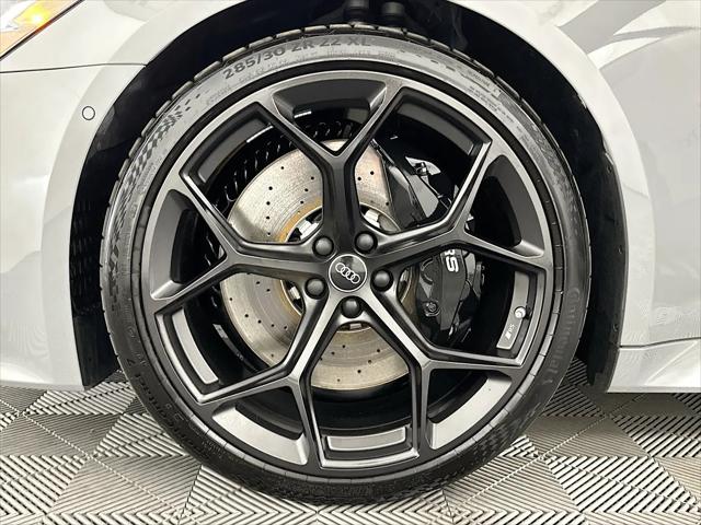 2025 Audi RS 6 Avant Performance quattro tiptronic