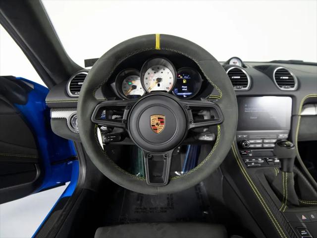 2025 Porsche 718 Cayman GT4 RS