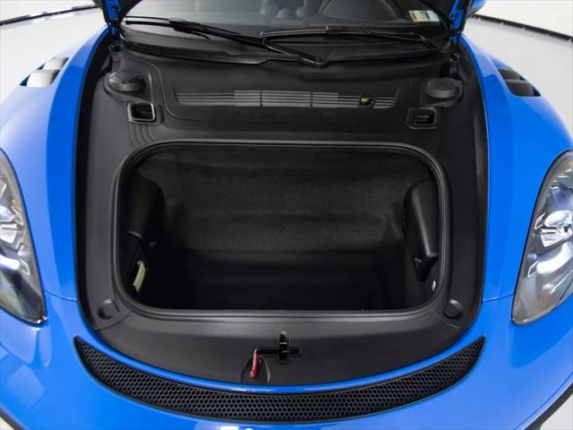 2025 Porsche 718 Cayman GT4 RS