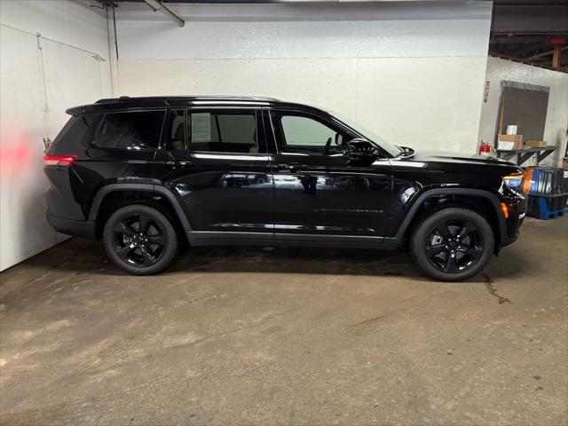 2025 Jeep Grand Cherokee L Limited 4x4