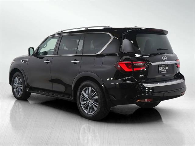 2024 INFINITI QX80 LUXE AWD