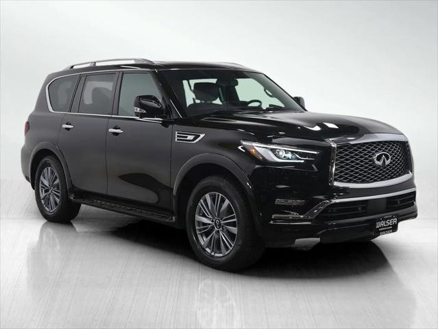 2024 INFINITI QX80 LUXE AWD