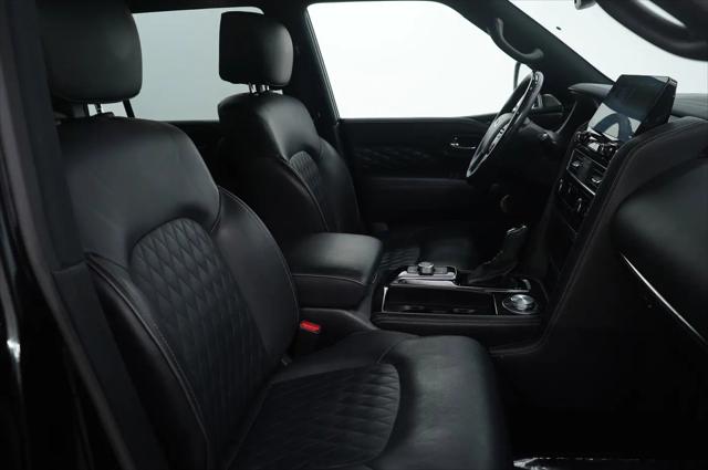 2024 INFINITI QX80 LUXE AWD