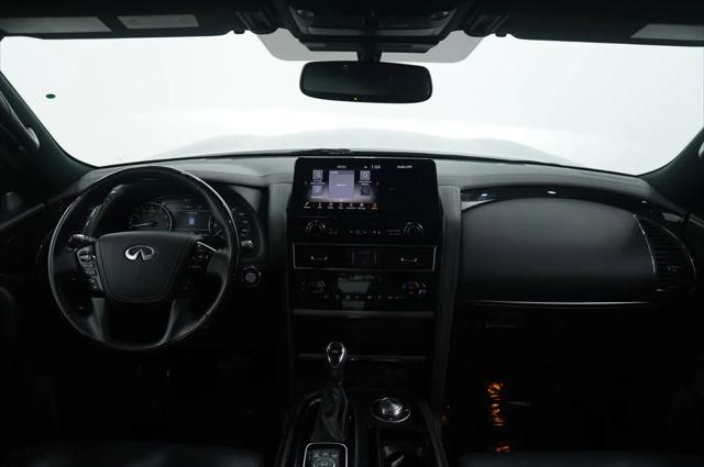 2024 INFINITI QX80 LUXE AWD