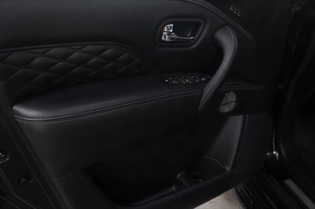 2024 INFINITI QX80 LUXE AWD