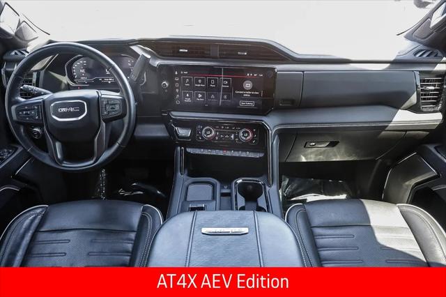 2024 GMC Sierra 2500HD 4WD Crew Cab Standard Bed AT4X