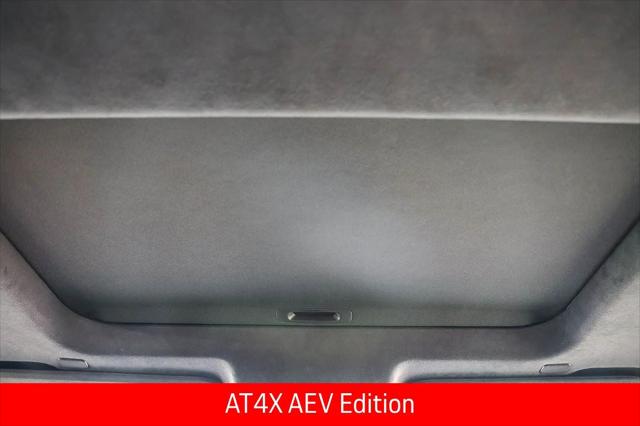 2024 GMC Sierra 2500HD 4WD Crew Cab Standard Bed AT4X