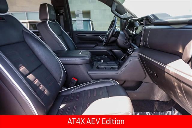 2024 GMC Sierra 2500HD 4WD Crew Cab Standard Bed AT4X