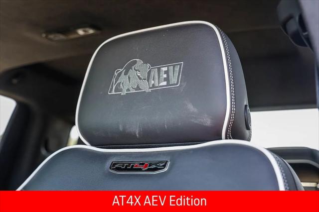 2024 GMC Sierra 2500HD 4WD Crew Cab Standard Bed AT4X