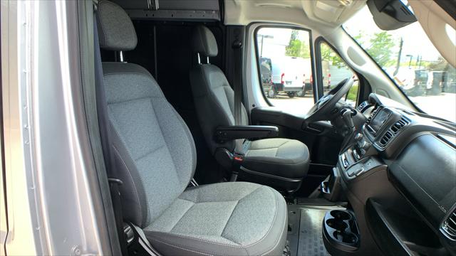 2024 Ram ProMaster Cargo Van Tradesman High Roof 136" WB w/Pass Seat