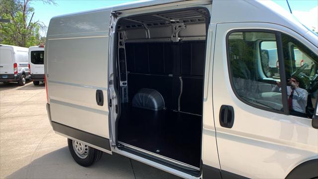 2024 Ram ProMaster Cargo Van Tradesman High Roof 136" WB w/Pass Seat