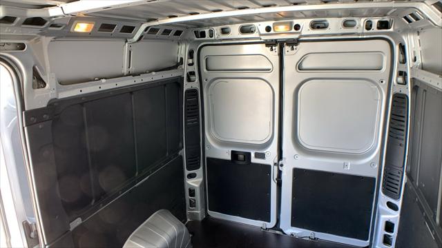 2024 Ram ProMaster Cargo Van Tradesman High Roof 136" WB w/Pass Seat