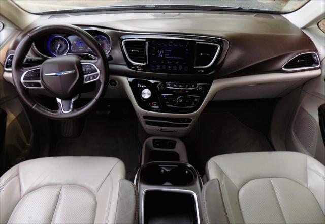 2018 Chrysler Pacifica Touring L Plus