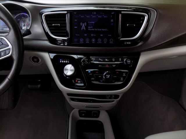 2018 Chrysler Pacifica Touring L Plus