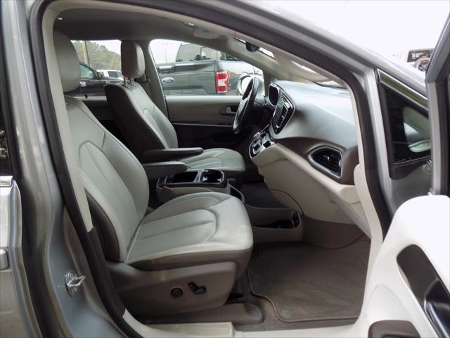 2018 Chrysler Pacifica Touring L Plus
