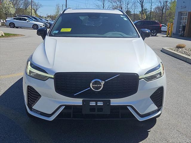 2023 Volvo XC60 B5 Plus Dark Theme