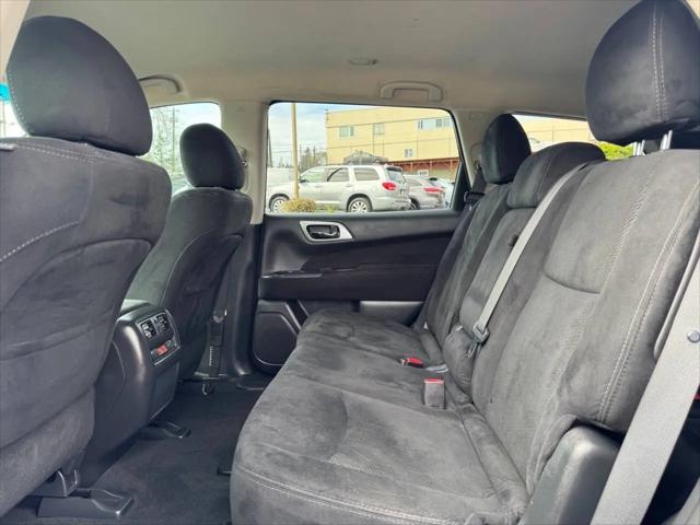 2015 Nissan Pathfinder S