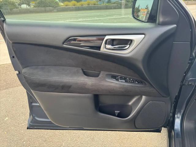 2015 Nissan Pathfinder S