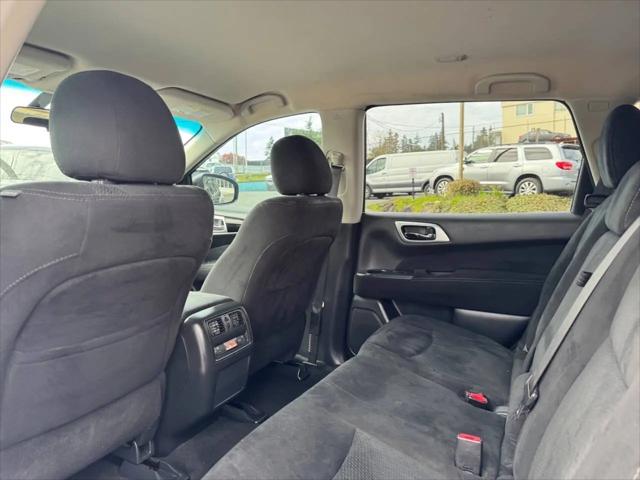 2015 Nissan Pathfinder S