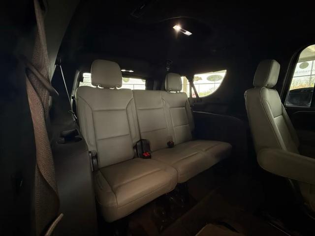 2022 Chevrolet Suburban 4WD Z71
