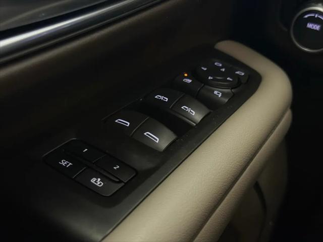 2022 Chevrolet Suburban 4WD Z71