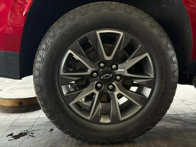 2022 Chevrolet Suburban 4WD Z71