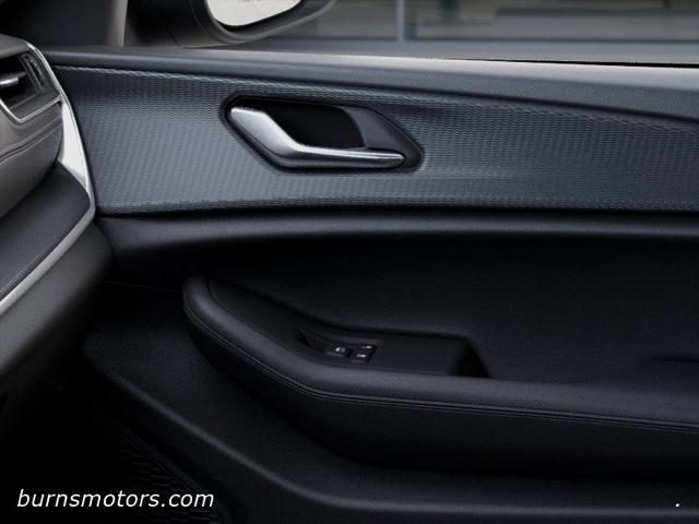 2026 Jeep Grand Cherokee L Laredo 4x2