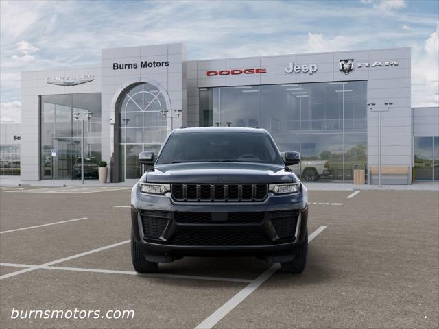 2026 Jeep Grand Cherokee L Altitude 4x2