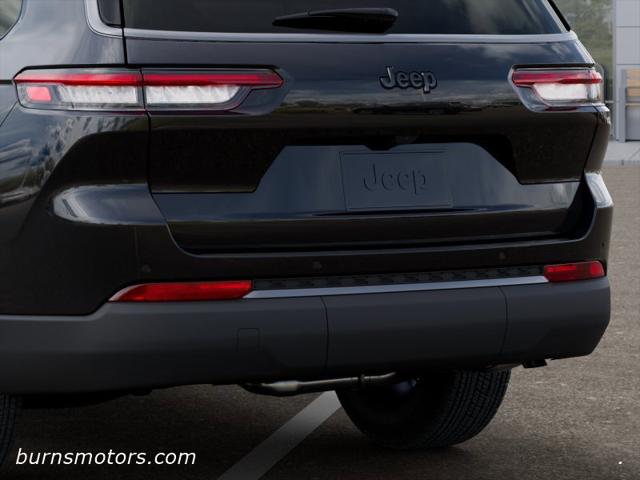 2026 Jeep Grand Cherokee L Altitude 4x2