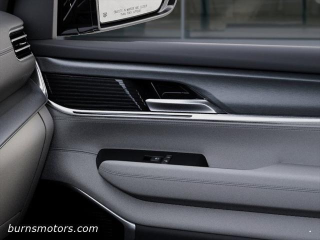 2026 Jeep Grand Wagoneer 4x2