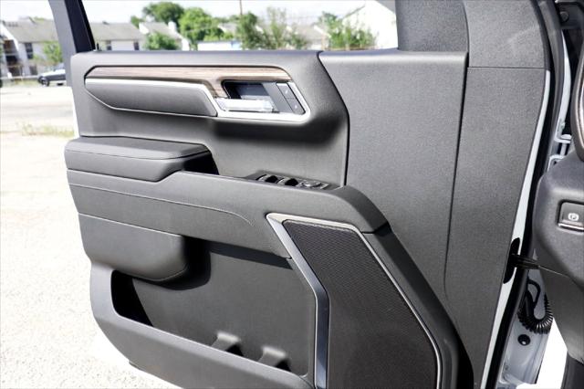 2026 Chevrolet Silverado 1500 4WD Crew Cab Short Bed RST