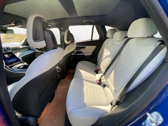 2026 Mercedes-Benz GLC Unknown