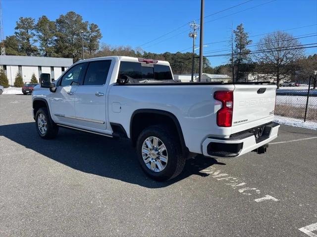 2024 Chevrolet Silverado 2500HD 4WD Crew Cab Standard Bed High Country