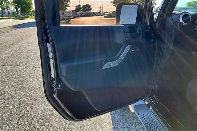 2016 Jeep Wrangler Sahara
