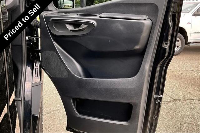 2024 Mercedes-Benz Sprinter 2500 Standard Roof 4-Cyl Diesel HO