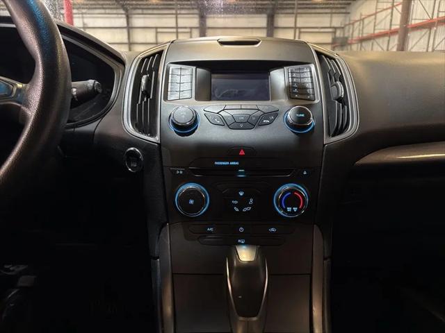 2016 Ford Edge SE
