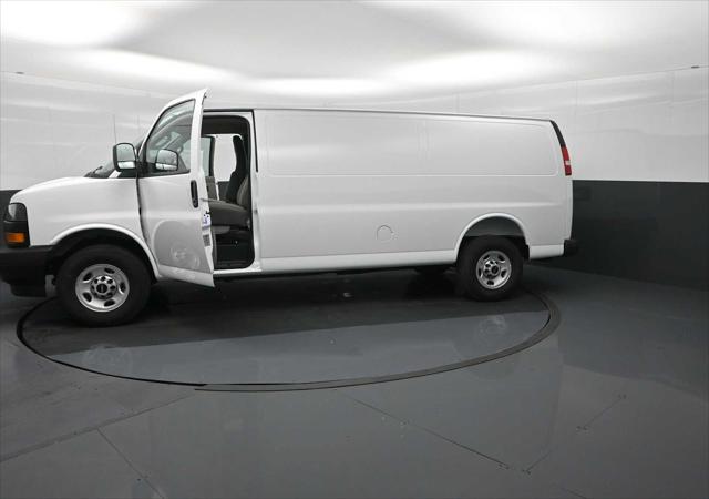 2026 GMC Savana Cargo 3500 Extended Wheelbase, Work Van, RWD