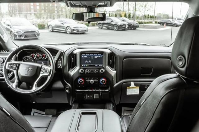 2022 Chevrolet Silverado 1500 4WD Crew Cab Short Bed RST