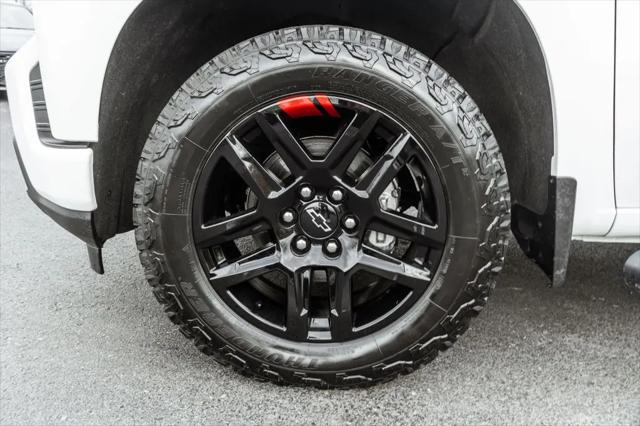 2022 Chevrolet Silverado 1500 4WD Crew Cab Short Bed RST