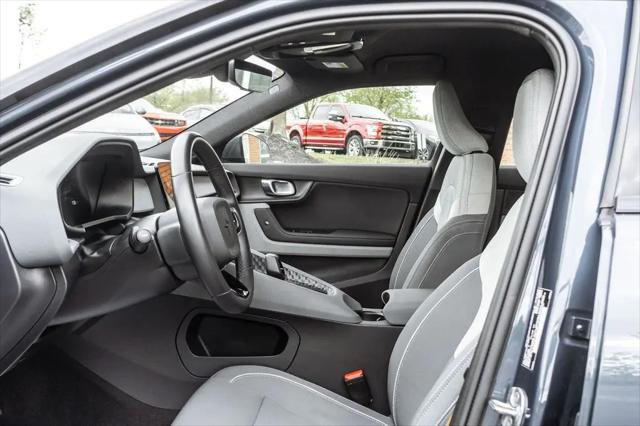 2023 Polestar 2 Long Range Dual Motor Performance